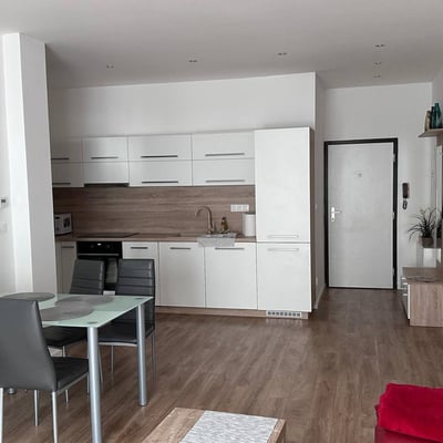 Аренда уютной 2-комнатной квартиры, 52 м², район Старе Место, Братислава, Словакия